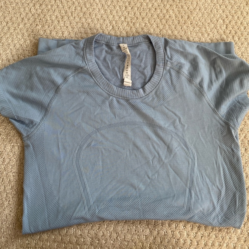 Lululemon Blue Short Sleeve Top